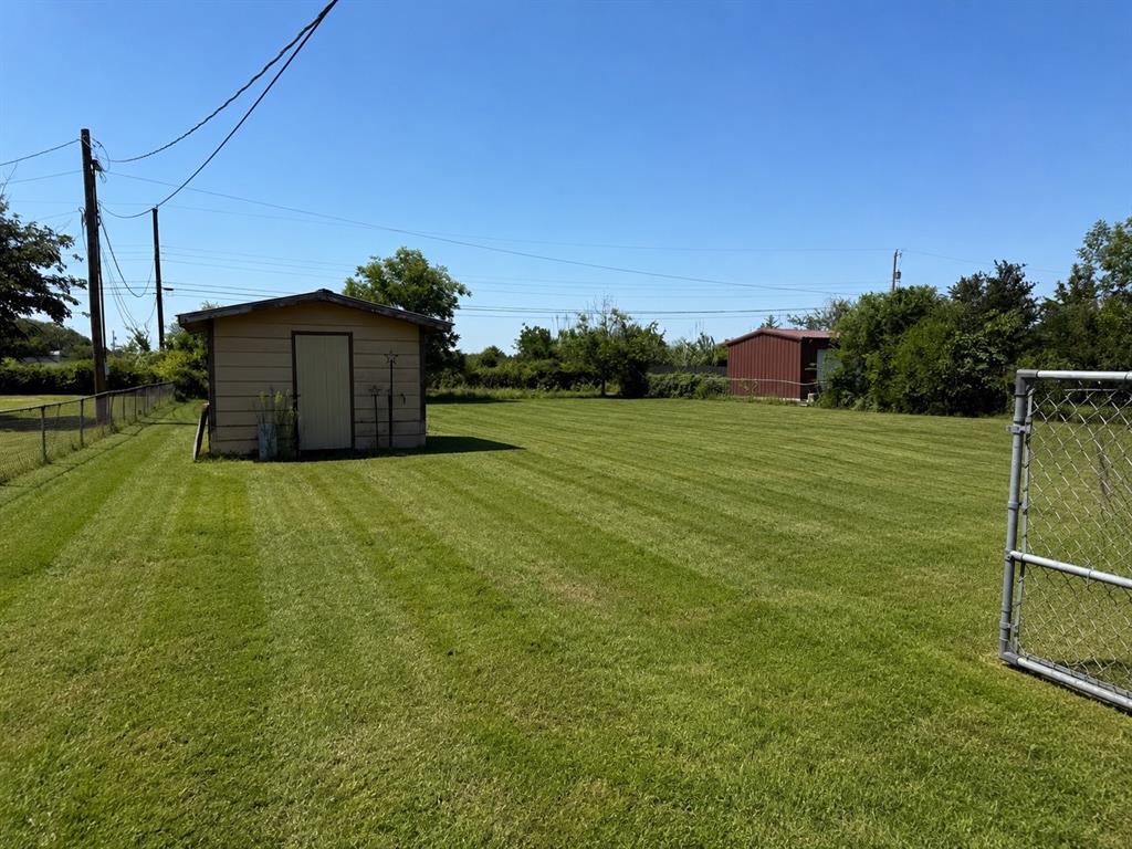 201 Sandy Lane Property Photo 18