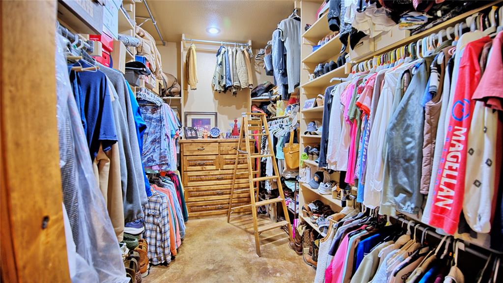 4509 Lazy E Road Property Photo 11