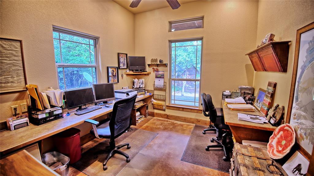 4509 Lazy E Road Property Photo 12