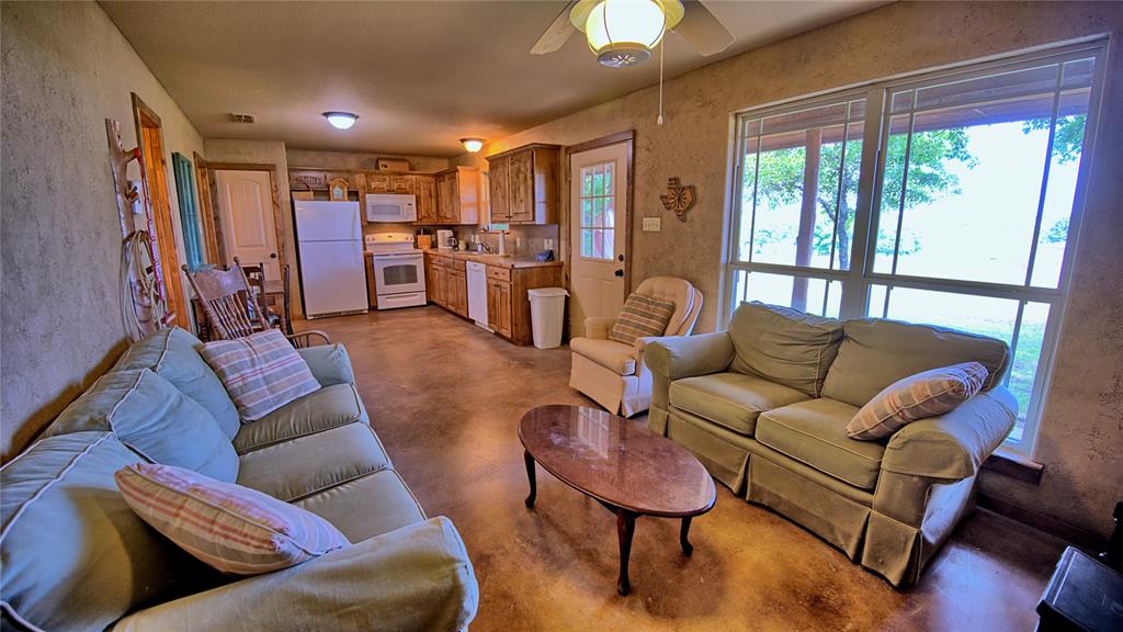 4509 Lazy E Road Property Photo 13