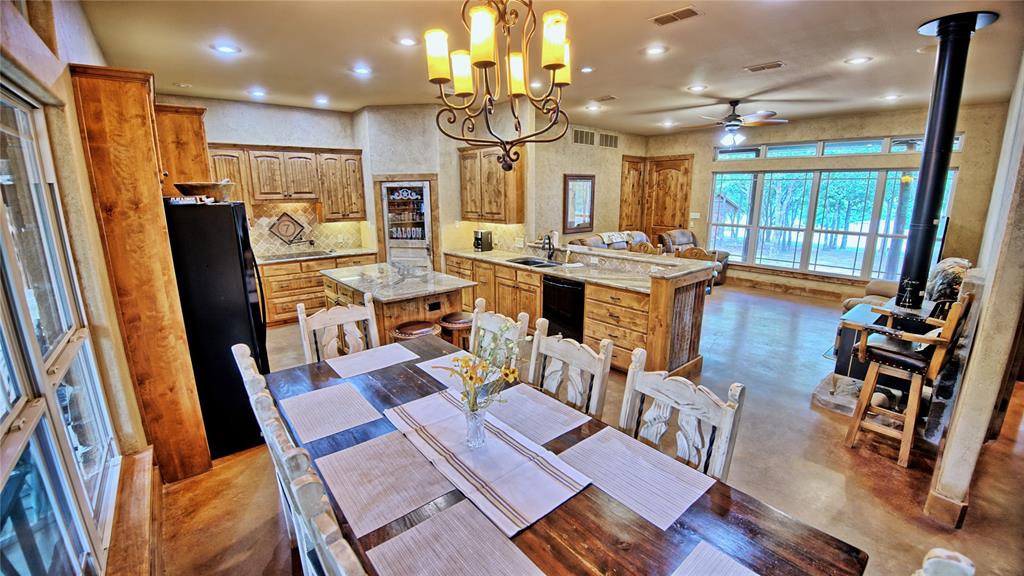 4509 Lazy E Road Property Photo 16