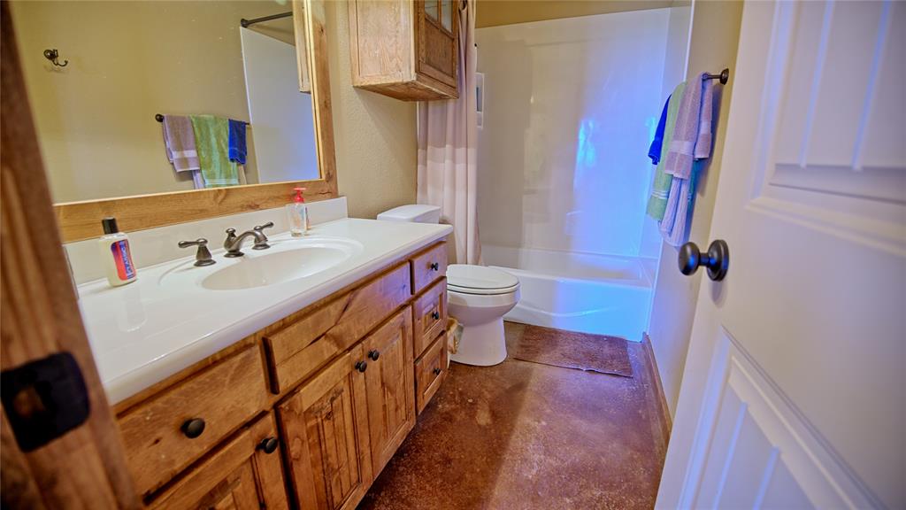 4509 Lazy E Road Property Photo 24