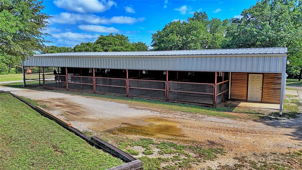 4509 Lazy E Road Property Photo 33