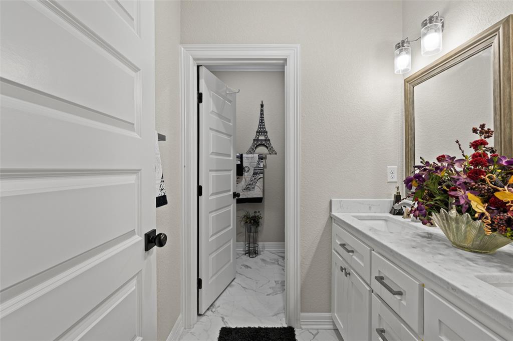 168 Stonegate Property Photo 18