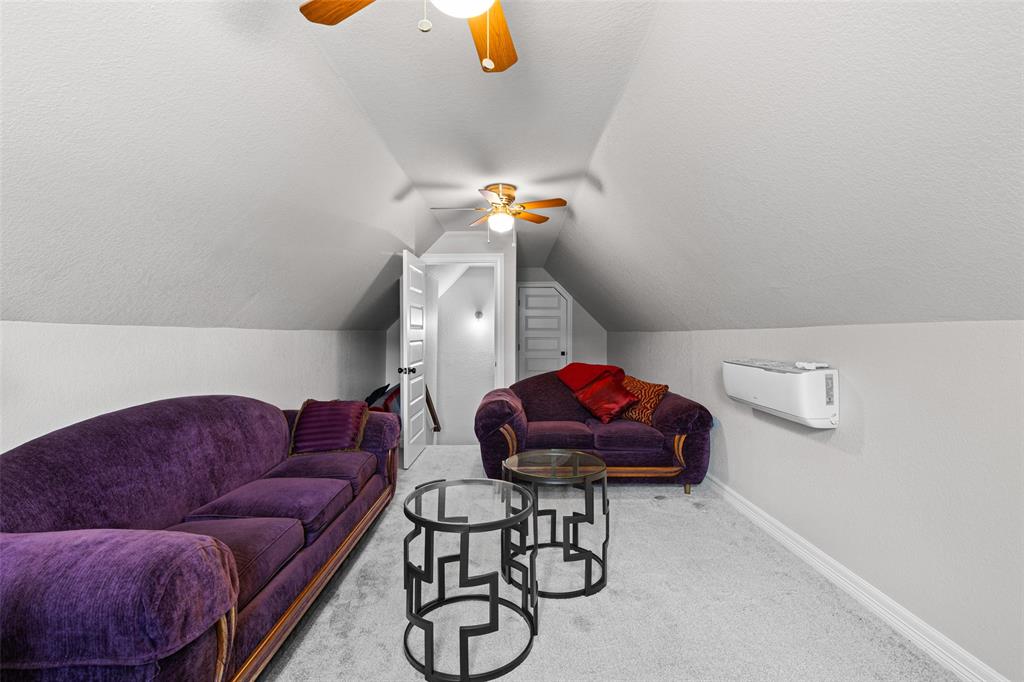 168 Stonegate Property Photo 34