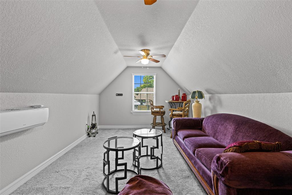 168 Stonegate Property Photo 35