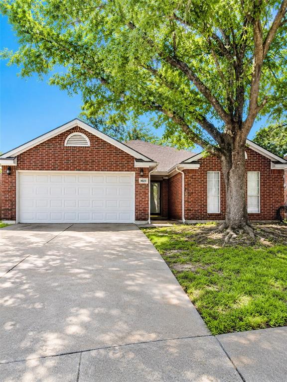 1623 Allen Drive Property Photo 1