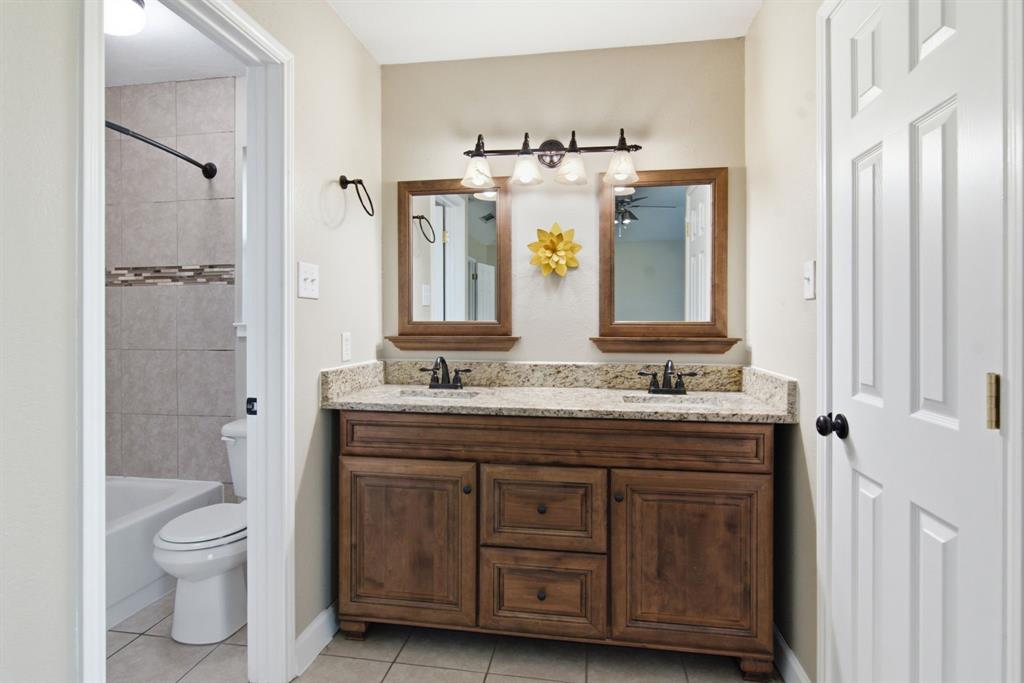 2502 Cranberry Lane Property Photo 15