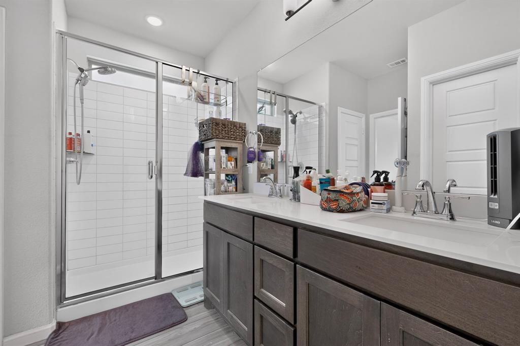 6725 Aster Drive Property Photo 17