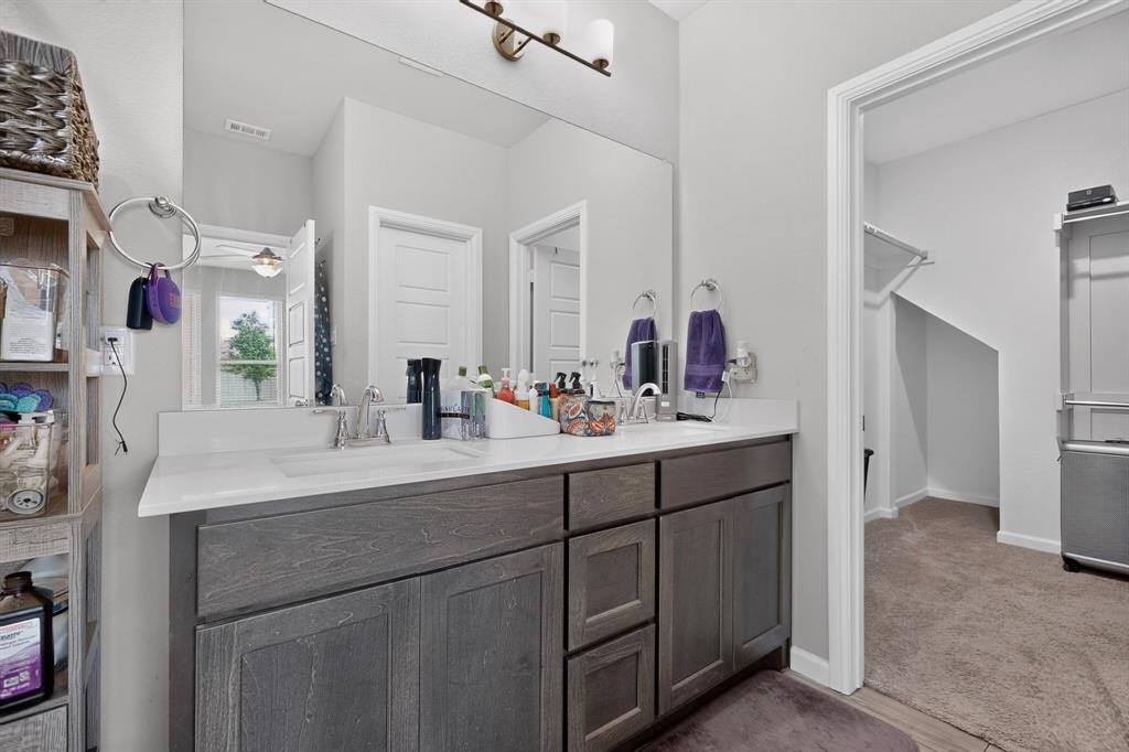 6725 Aster Drive Property Photo 18