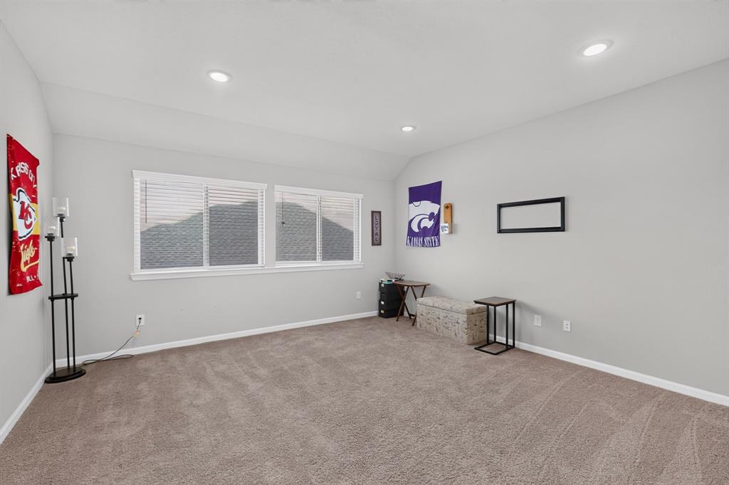 6725 Aster Drive Property Photo 23
