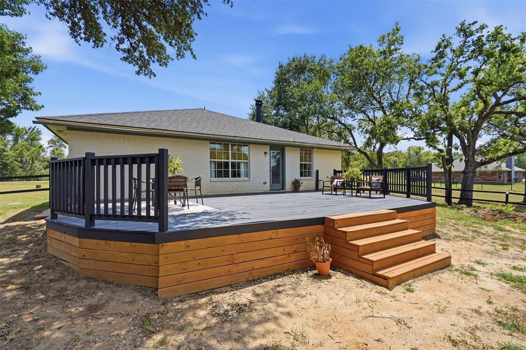 986 Eagles Way Property Photo 34