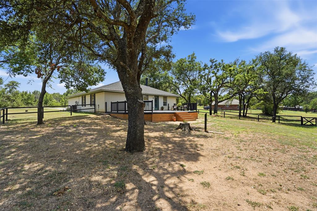 986 Eagles Way Property Photo 35