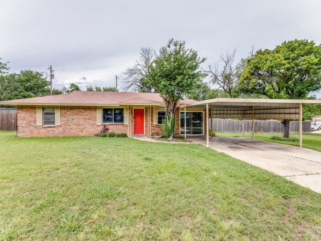 325 Walnut Avenue Property Photo 1
