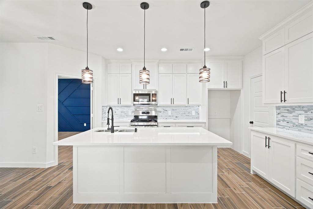 1038 Barton Avenue Property Photo 10