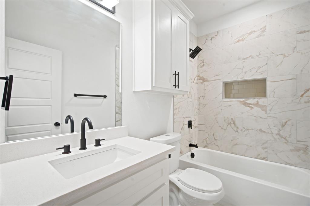 1038 Barton Avenue Property Photo 29