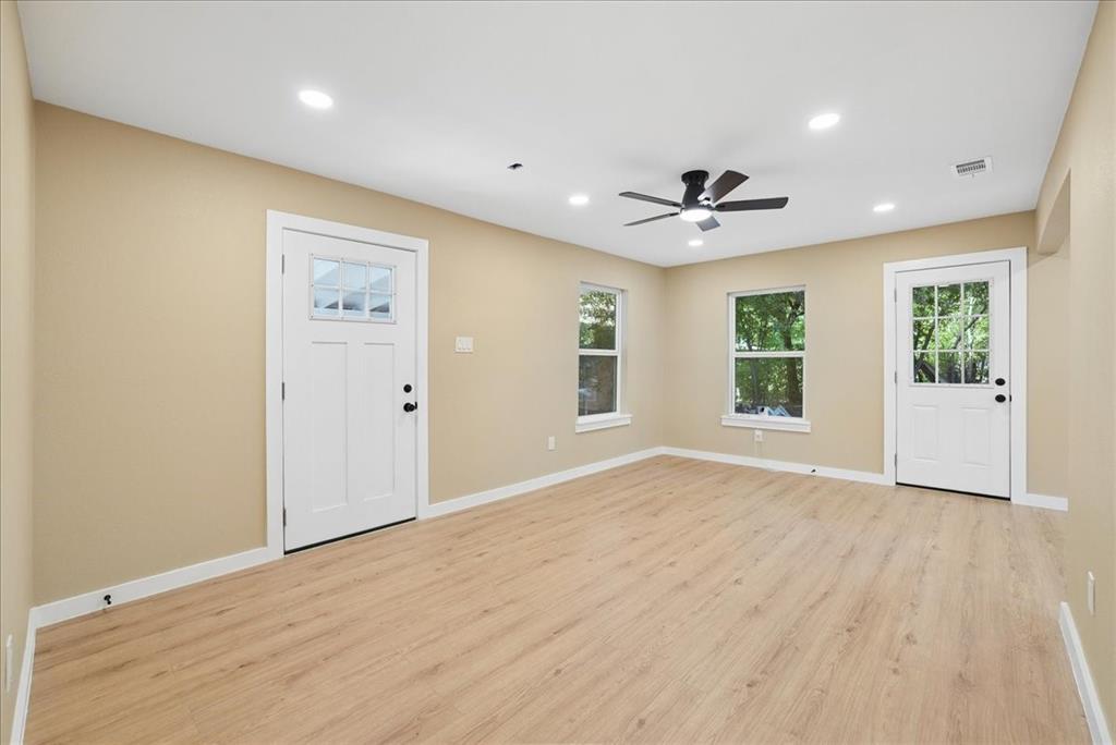 116 Opal Street Property Photo 4