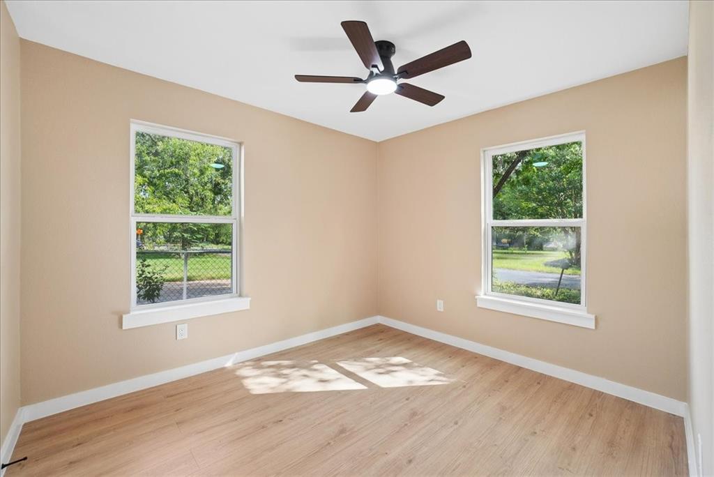 116 Opal Street Property Photo 14