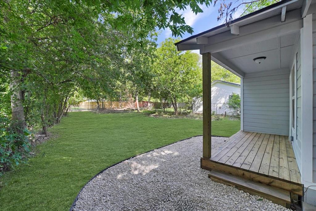 116 Opal Street Property Photo 17