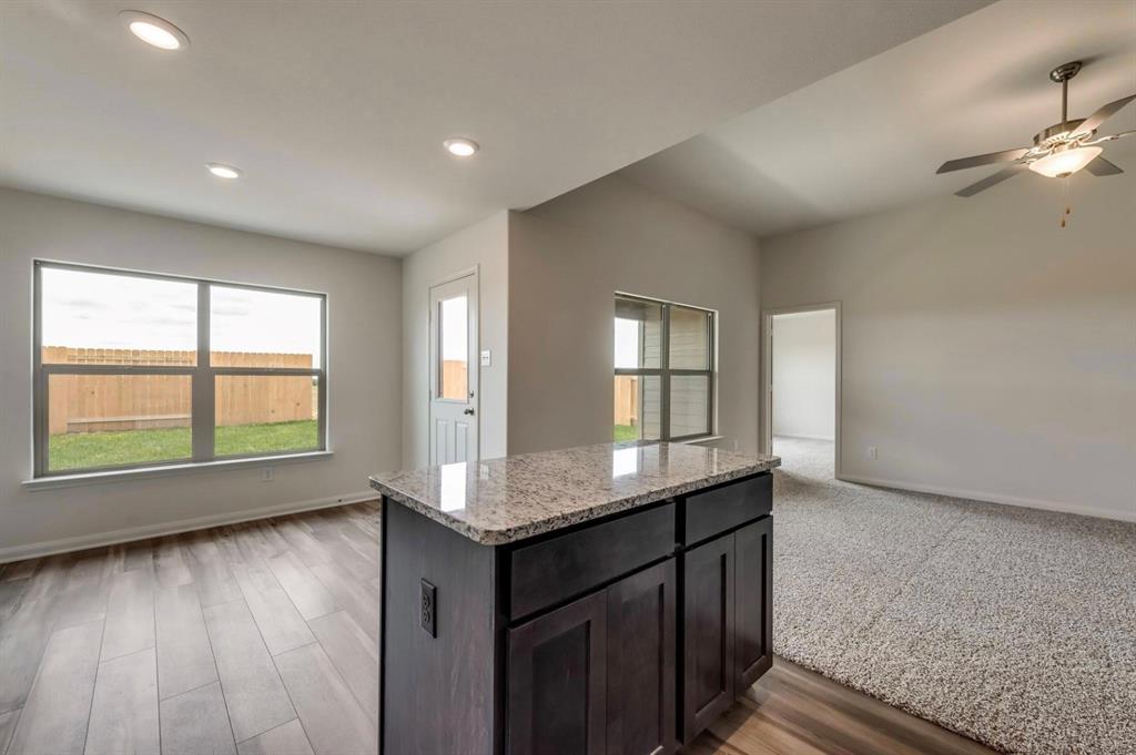 254 Shaw Creek Boulevard Property Photo 4
