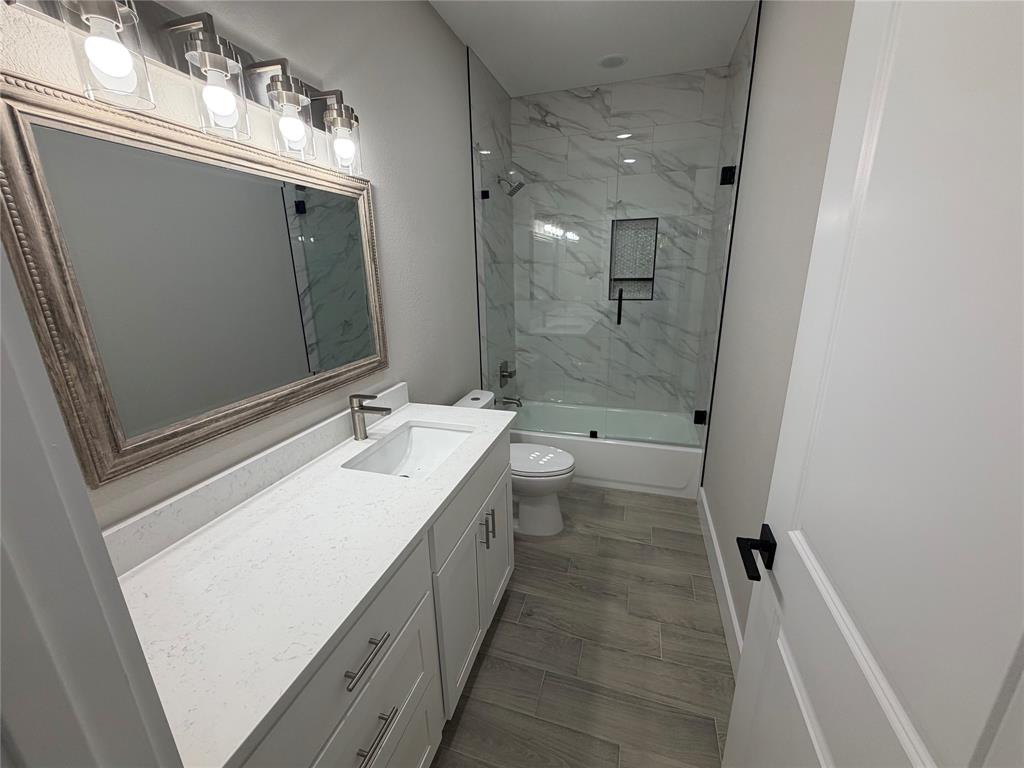 3025 Red Oak Drive Property Photo 17