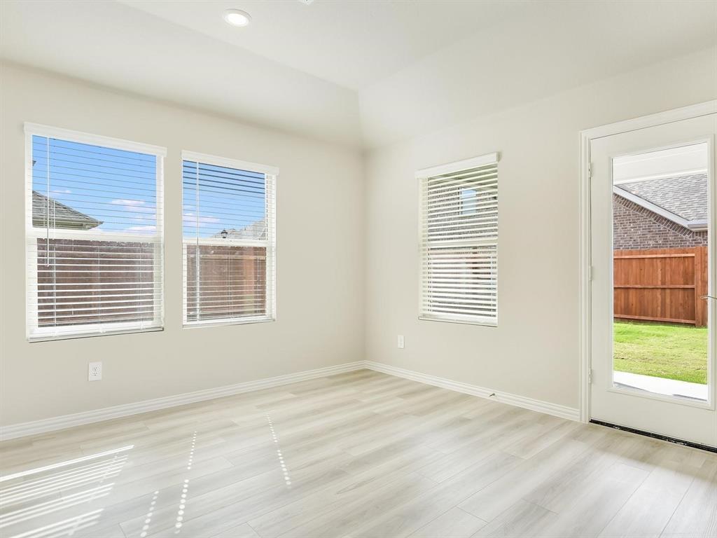 2305 Bellatrix Drive Property Photo 8