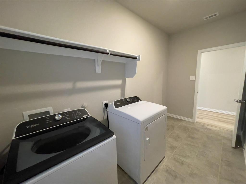 2305 Bellatrix Drive Property Photo 16