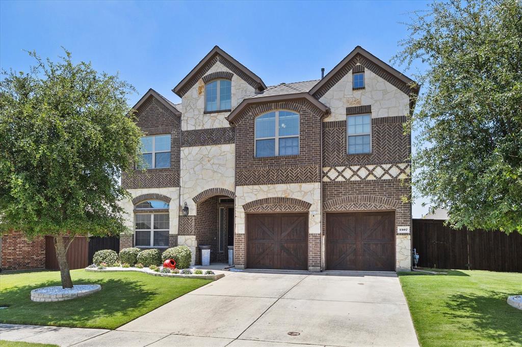 1507 Firenza Court Property Photo 1