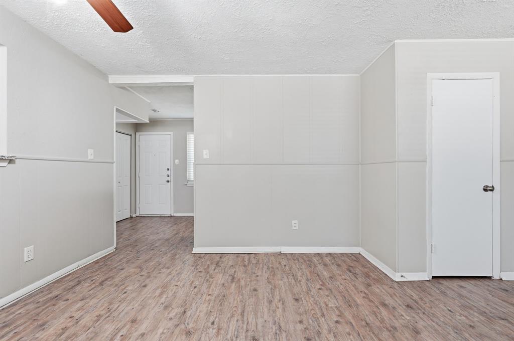 3004 Albany Drive Property Photo 10