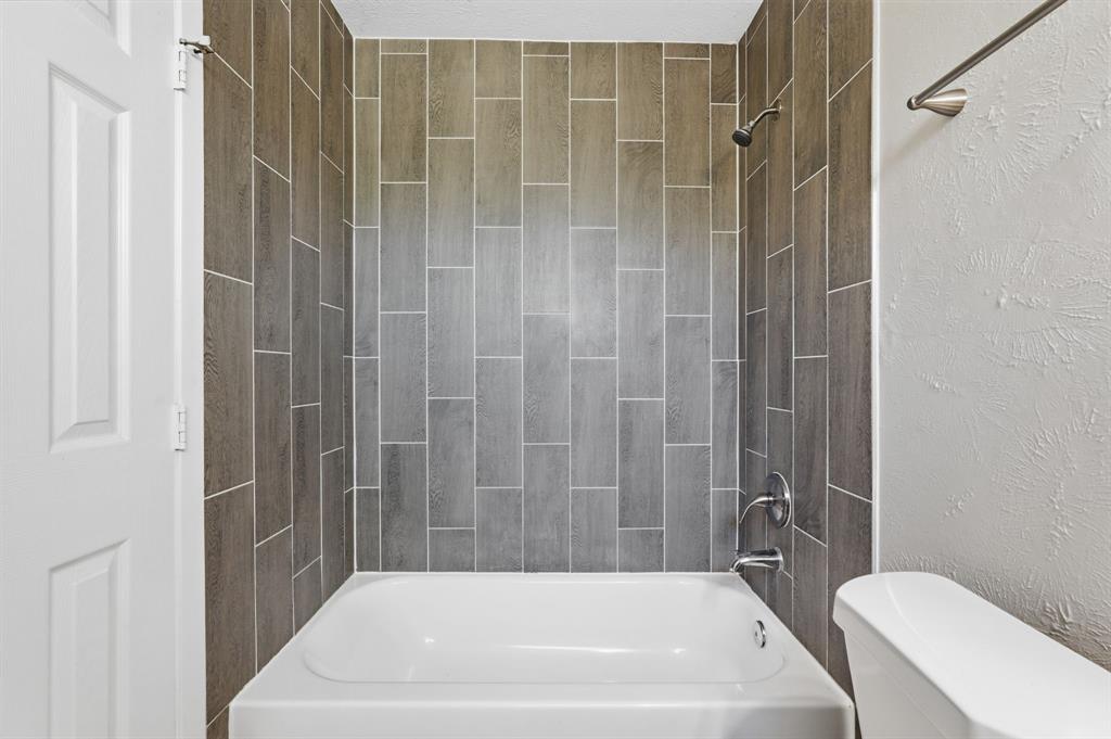 3004 Albany Drive Property Photo 27