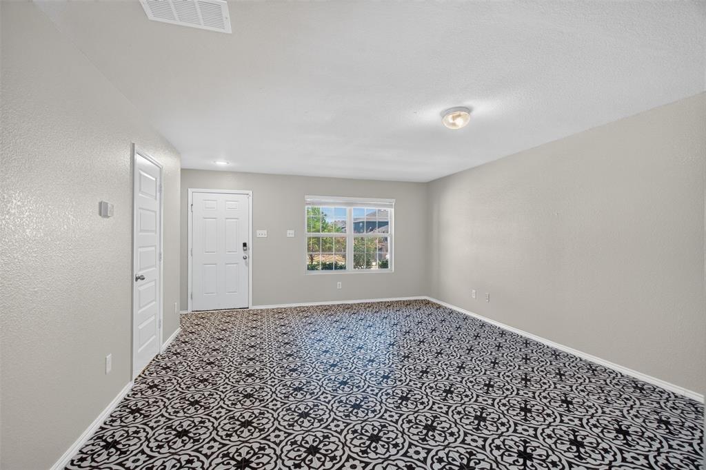 6341 Bollard Drive Property Photo 4