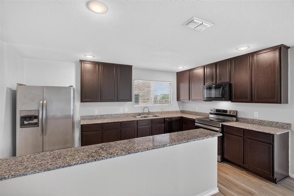 6341 Bollard Drive Property Photo 10