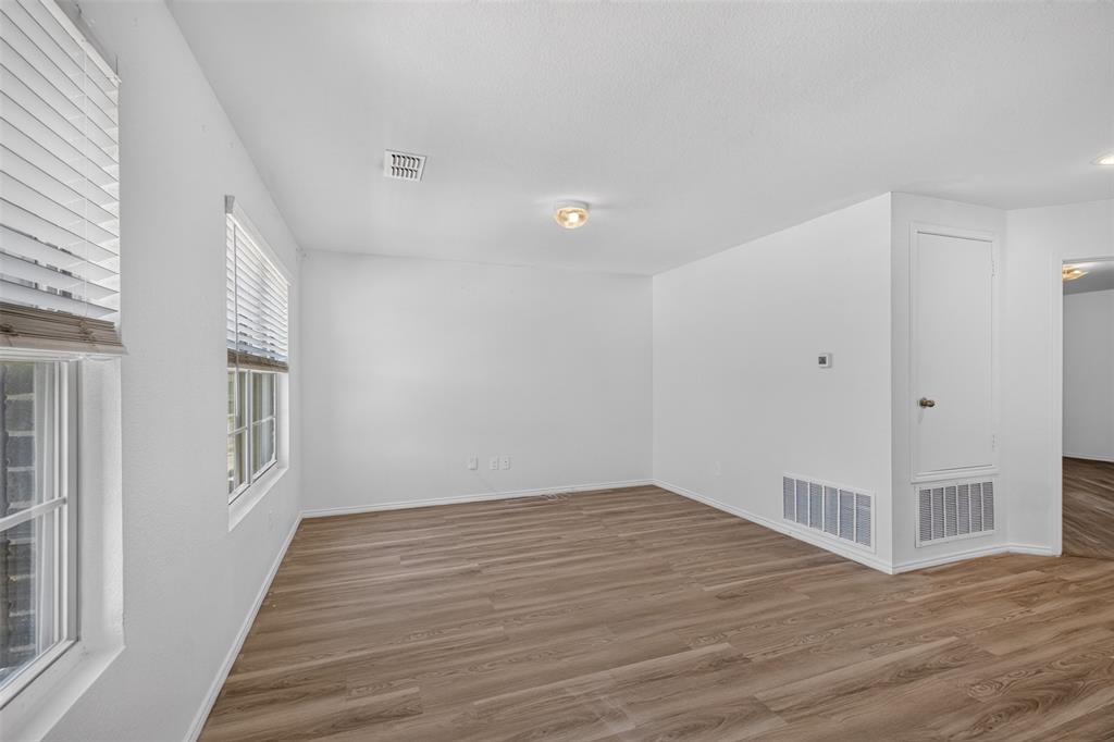 6341 Bollard Drive Property Photo 16