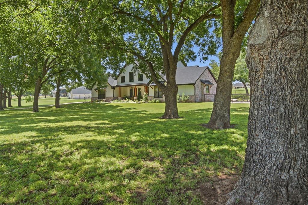 200 Greene Road Property Photo 4