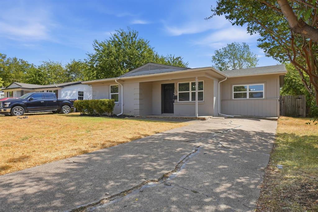 2740 Blue Ridge Drive Property Photo 3
