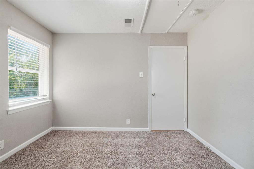 2740 Blue Ridge Drive Property Photo 18