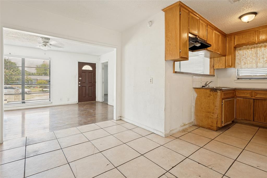 11515 Abston Lane Property Photo 6