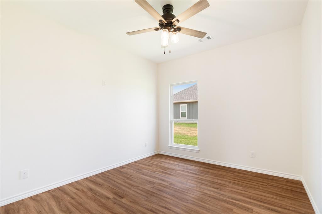 705 Daniel Street Property Photo 15