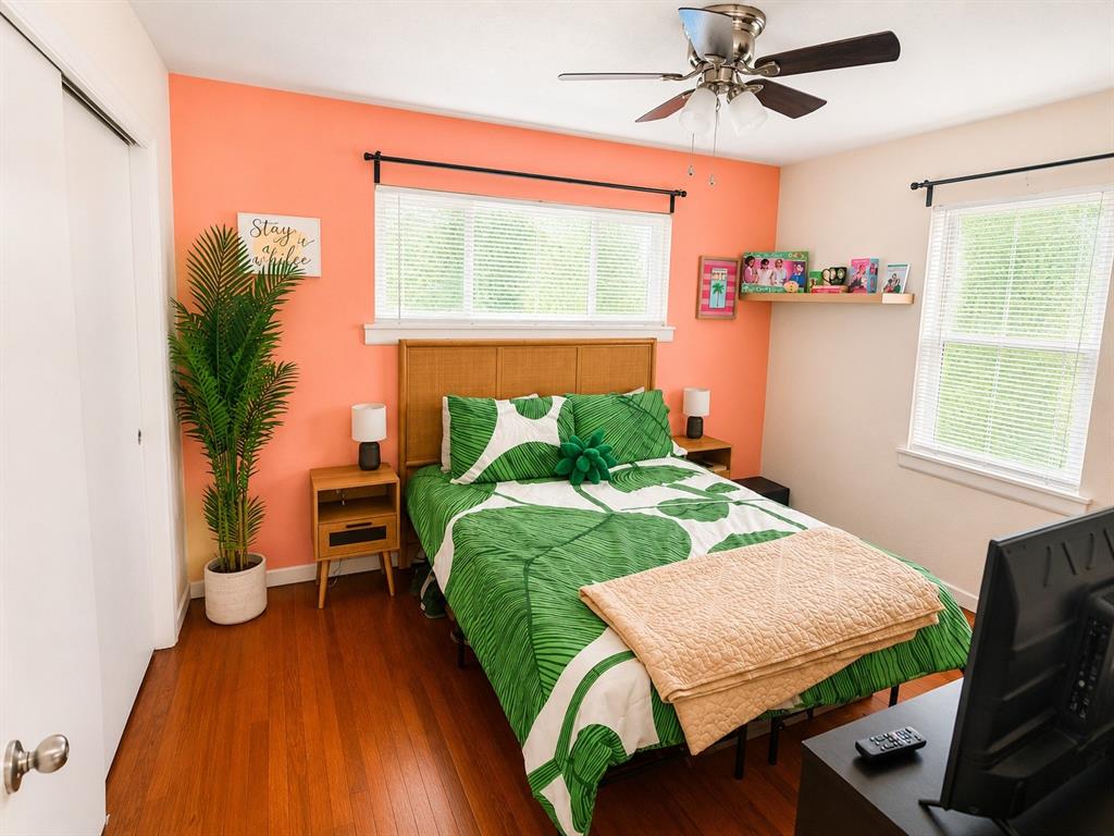 2015 Avon Drive Property Photo 4