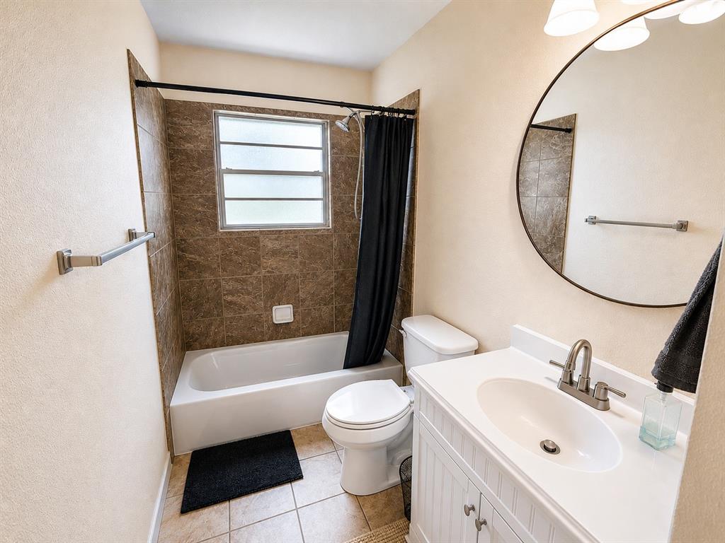 2015 Avon Drive Property Photo 13