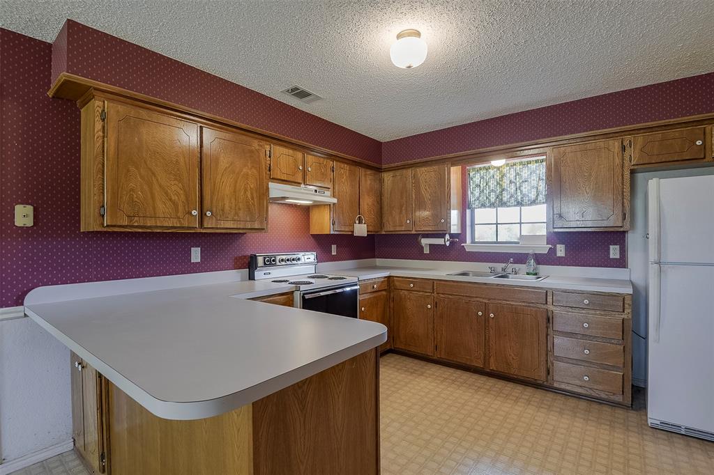 301 Vinyard Drive Property Photo 11
