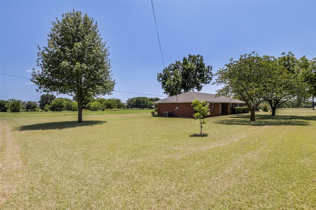 301 Vinyard Drive Property Photo 23