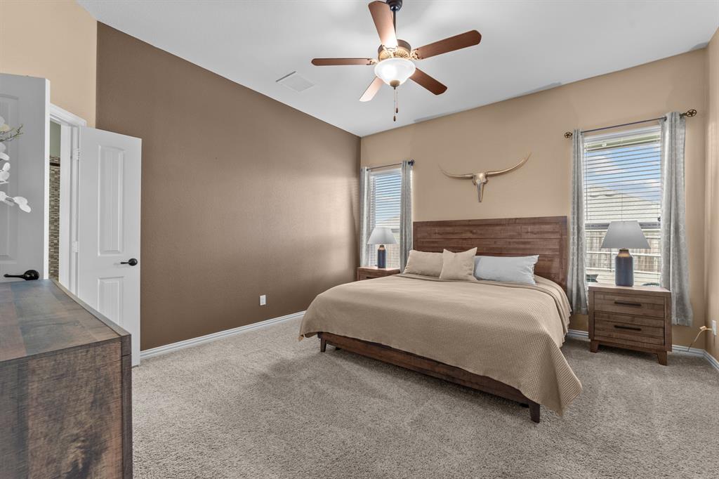 910 Blackhawk Drive Property Photo 12