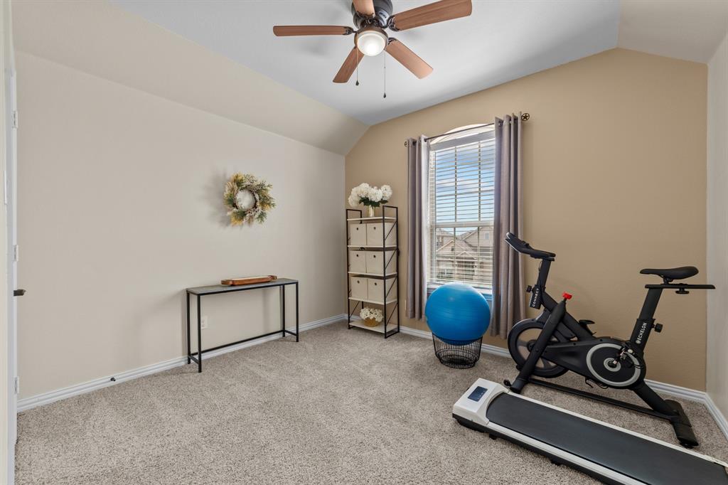 910 Blackhawk Drive Property Photo 20