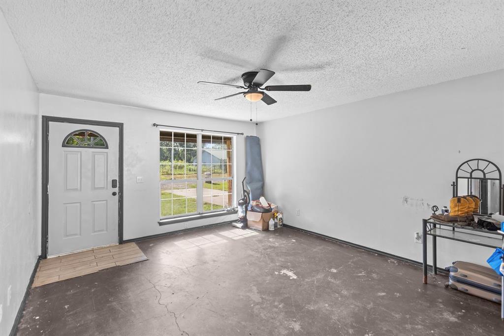 235 Hickory Street Property Photo 15