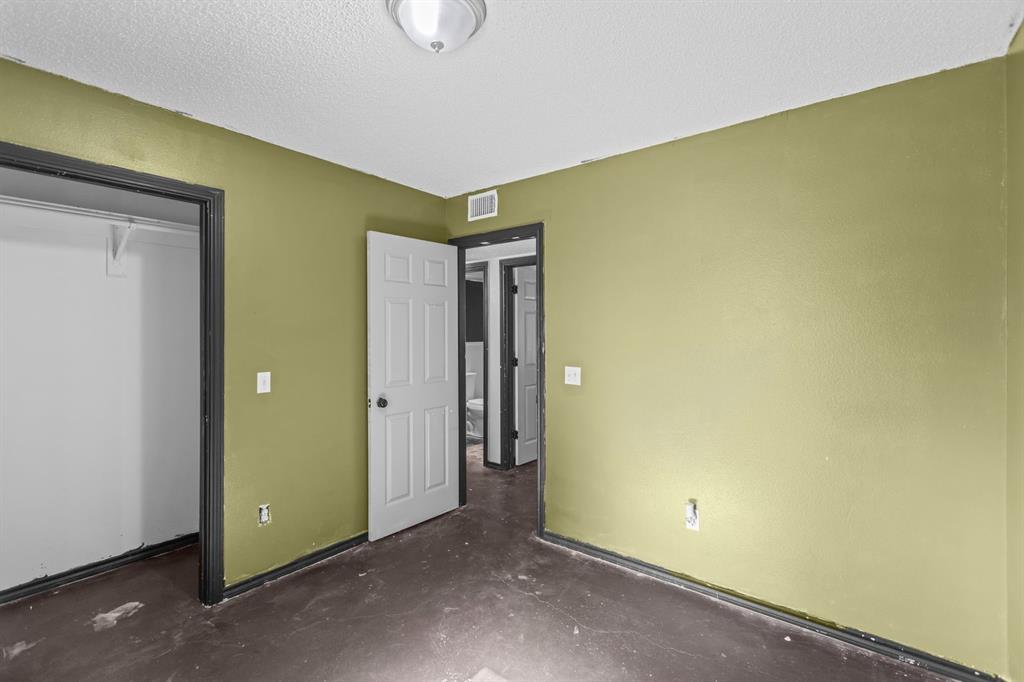 235 Hickory Street Property Photo 20