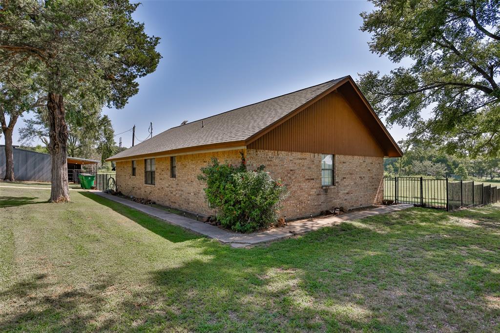 671 County Road 163 Property Photo 8