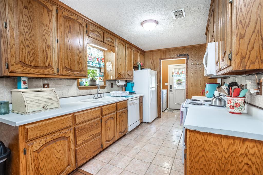 671 County Road 163 Property Photo 25