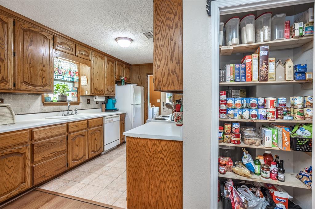 671 County Road 163 Property Photo 29