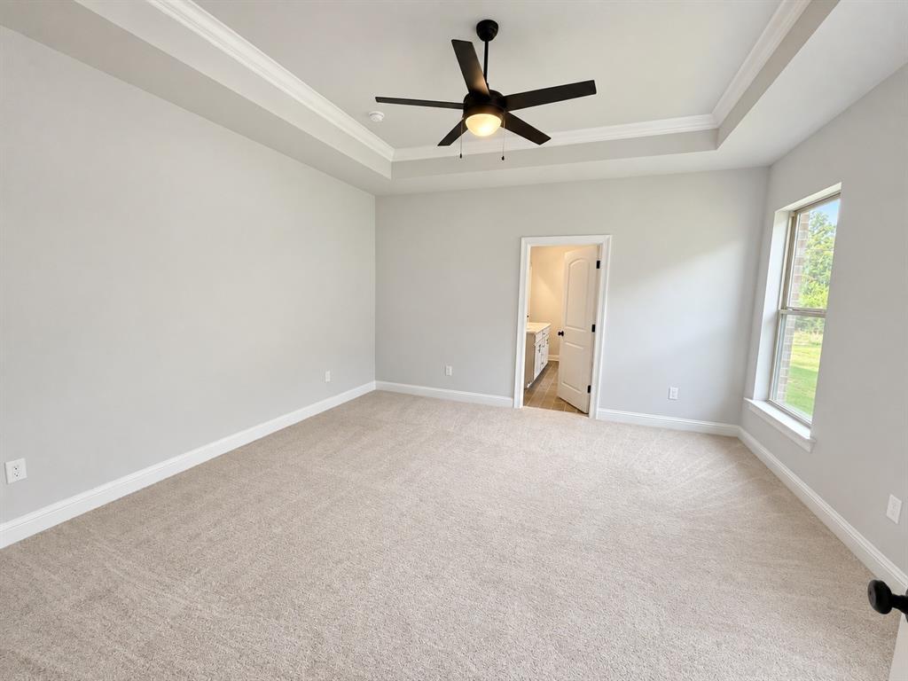 5033 Falcon Bay Drive Property Photo 7